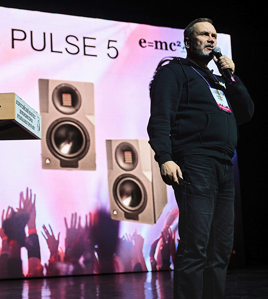 AuraSonics PULSE5.jpg